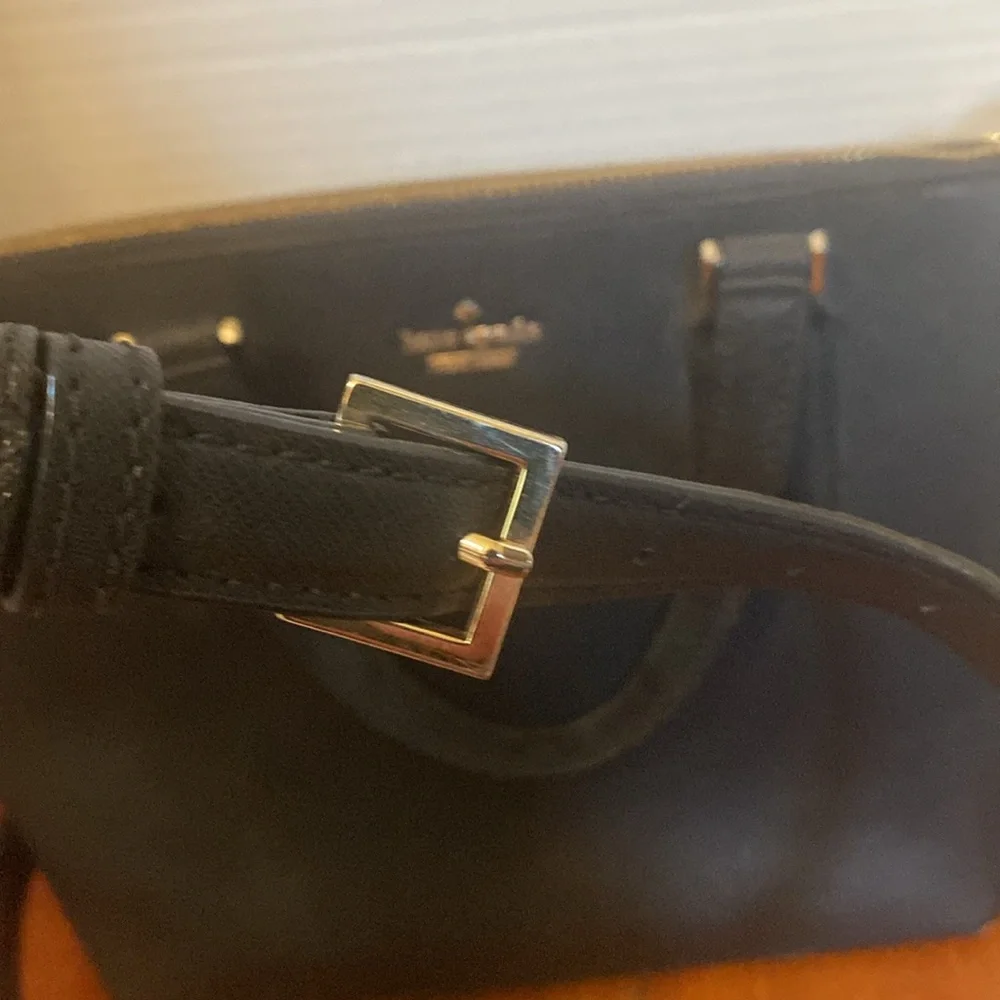 Kate Spade black Cameron Street Lucie crossbody bag purse adjustable strap